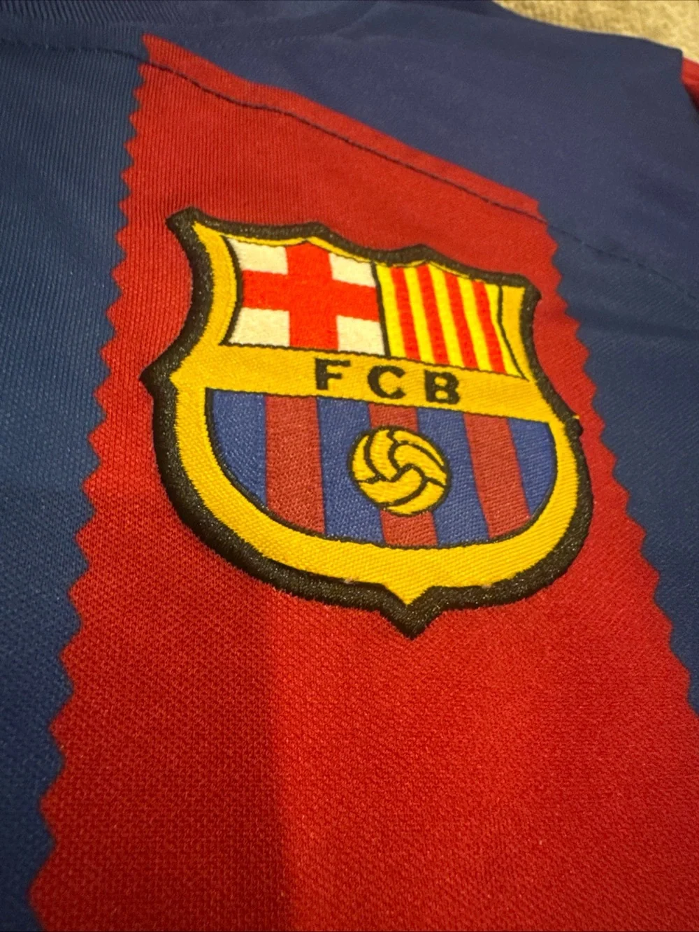 Nike Youth FC Barcelona Karol G Home Jersey size 26 (xs-s adult)